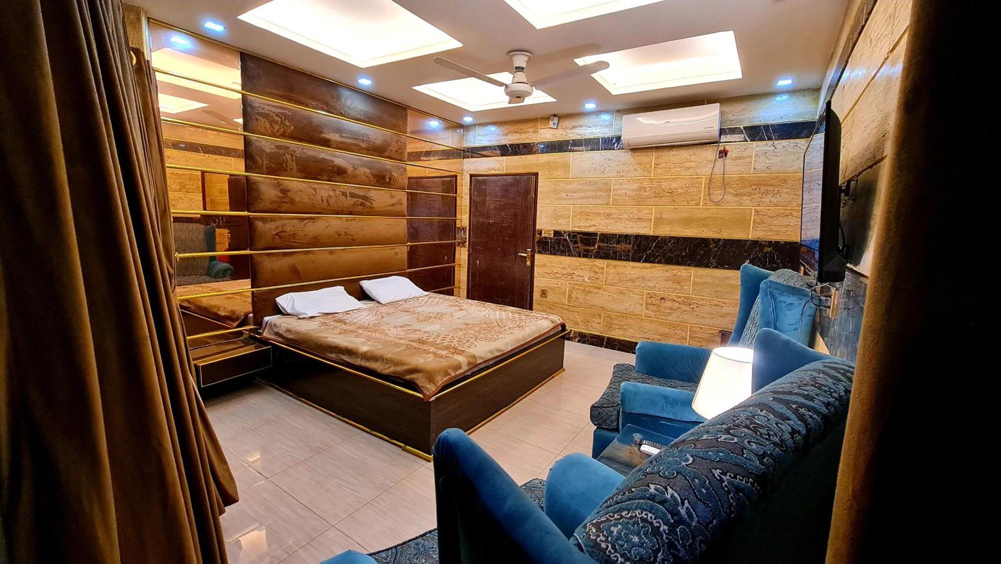 Smart Apartments & Hotel Lahore Exterior foto