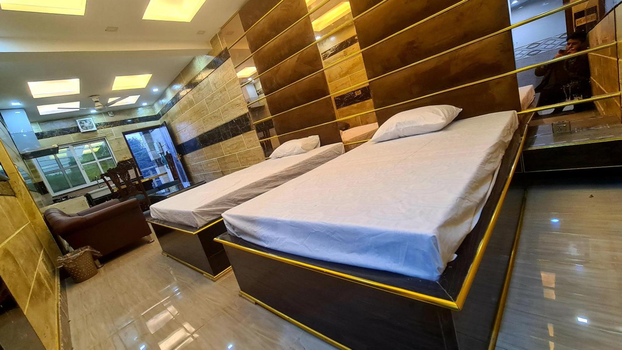Smart Apartments & Hotel Lahore Exterior foto
